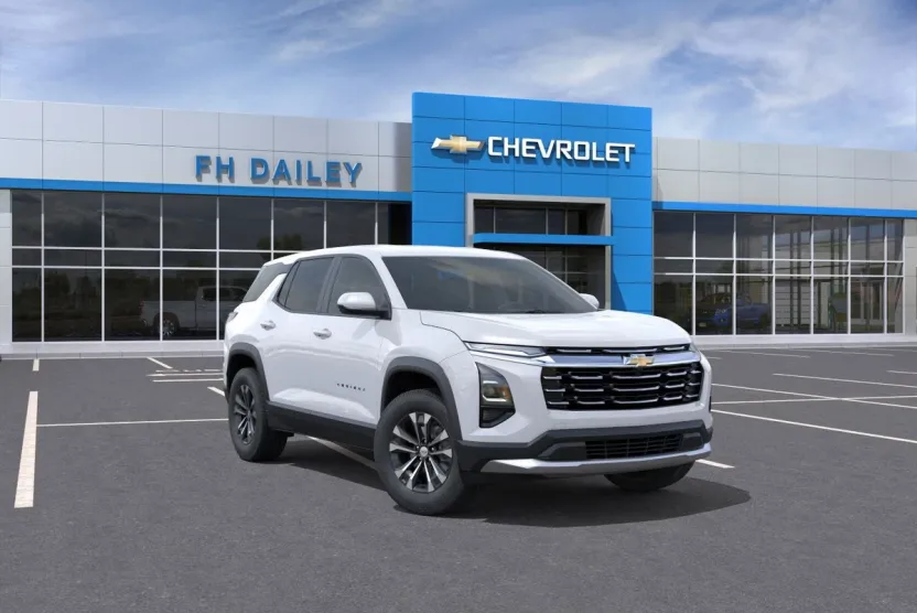 2026 Chevrolet Equinox LT photo 1