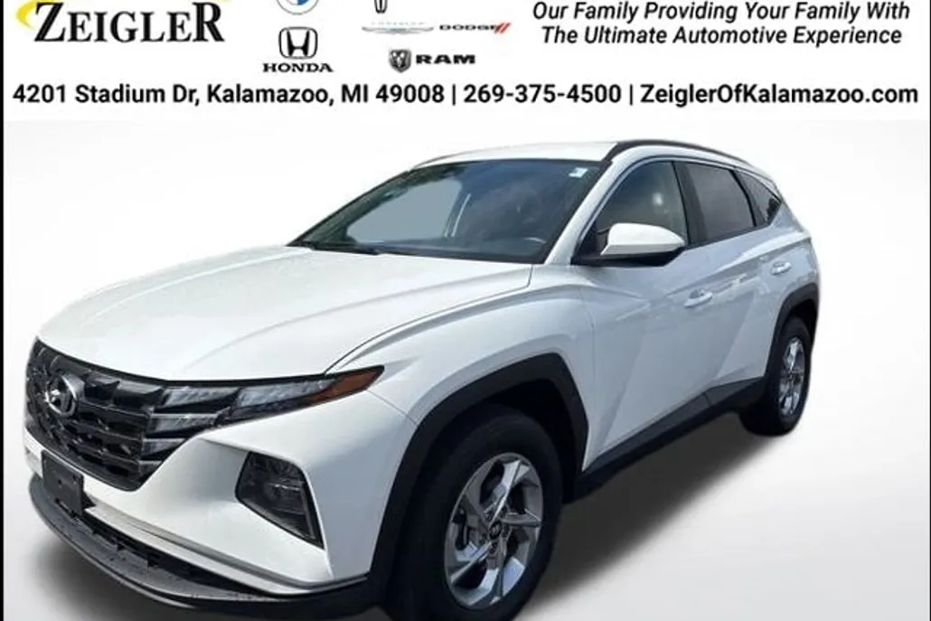 2024 Hyundai Tucson SEL photo 1