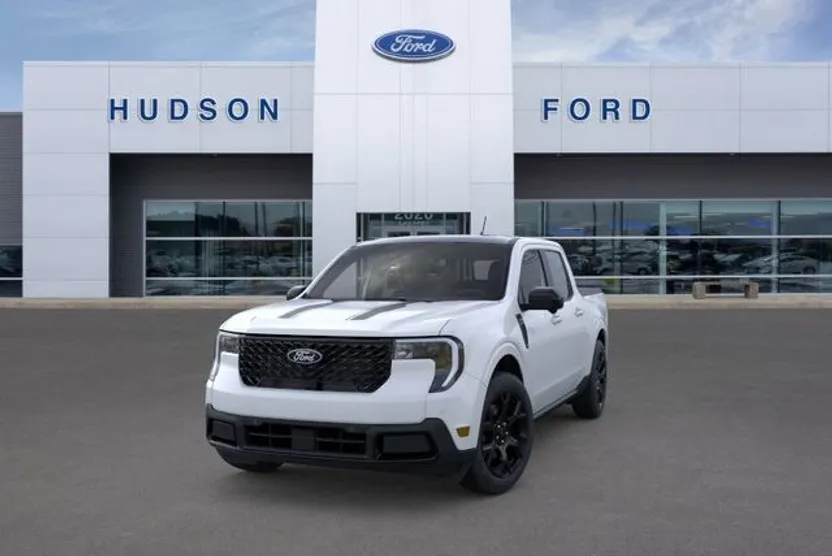 2025 Ford Maverick Lariat photo 1