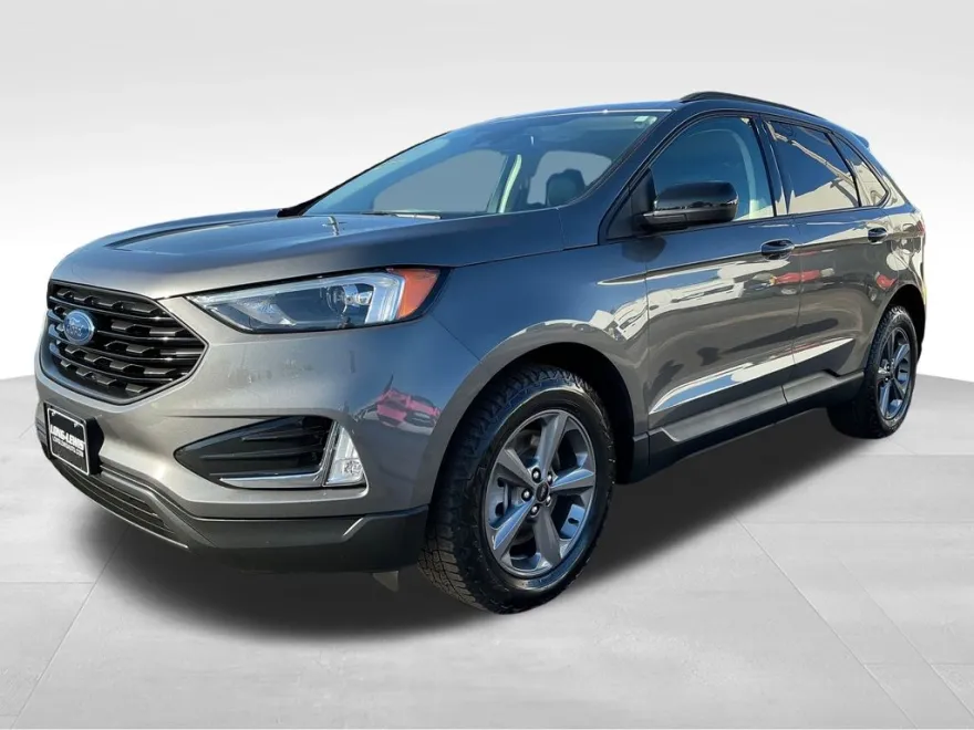 2023 Ford Edge SEL photo 1
