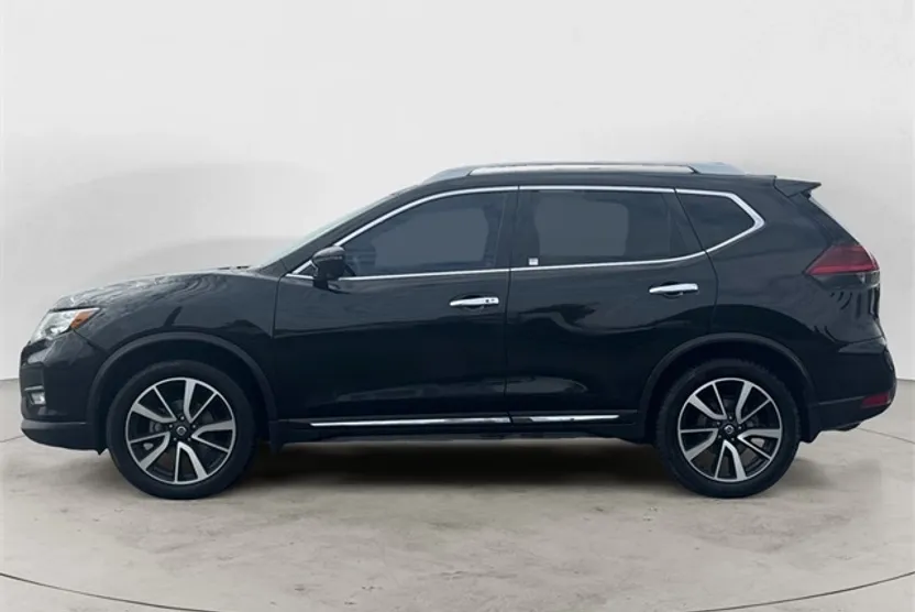 2020 Nissan Rogue SL photo 1