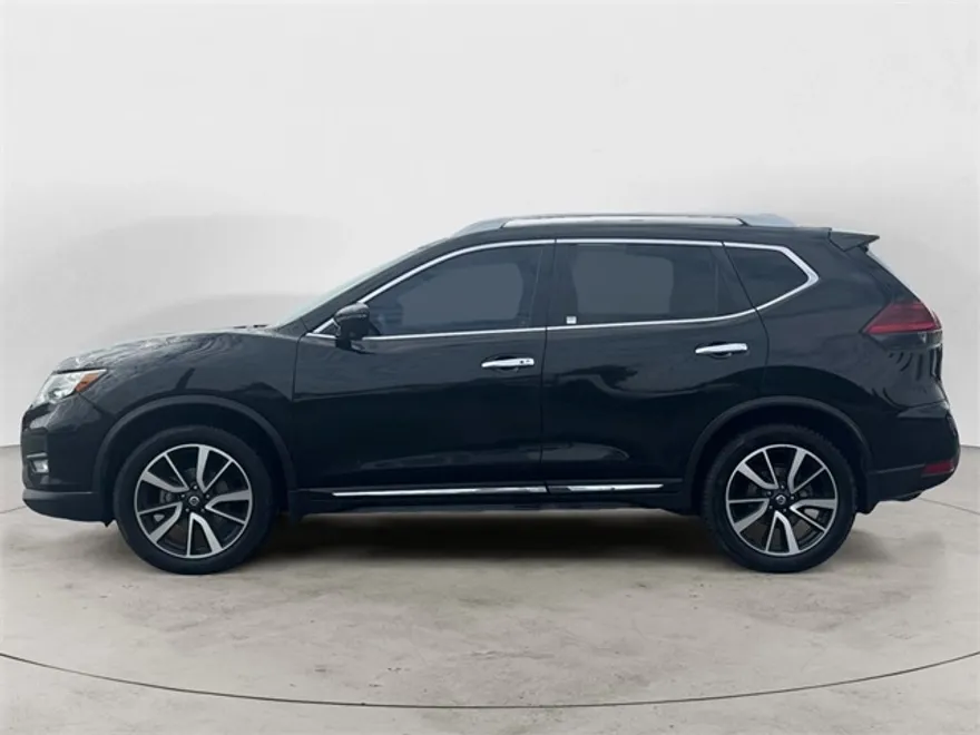 2020 Nissan Rogue SL photo 1