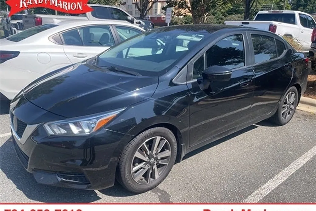 2020 Nissan Versa 1.6 SV photo 1