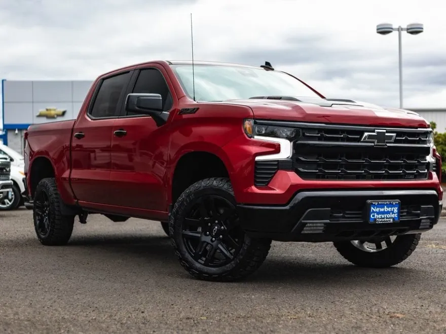 2025 Chevrolet Silverado 1500 LT Trail Boss photo 1