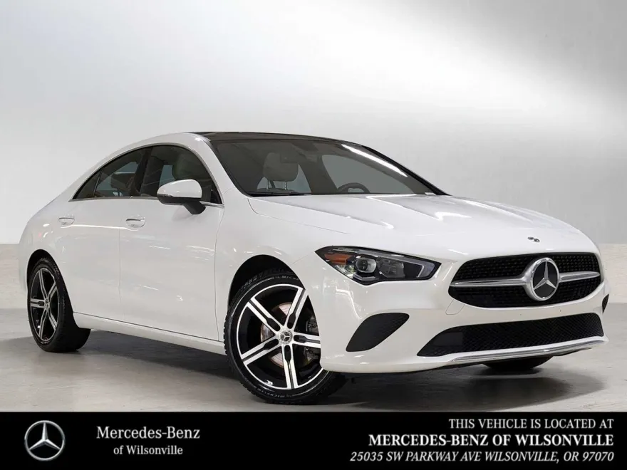 2023 Mercedes Benz CLA 250 4MATIC photo 1