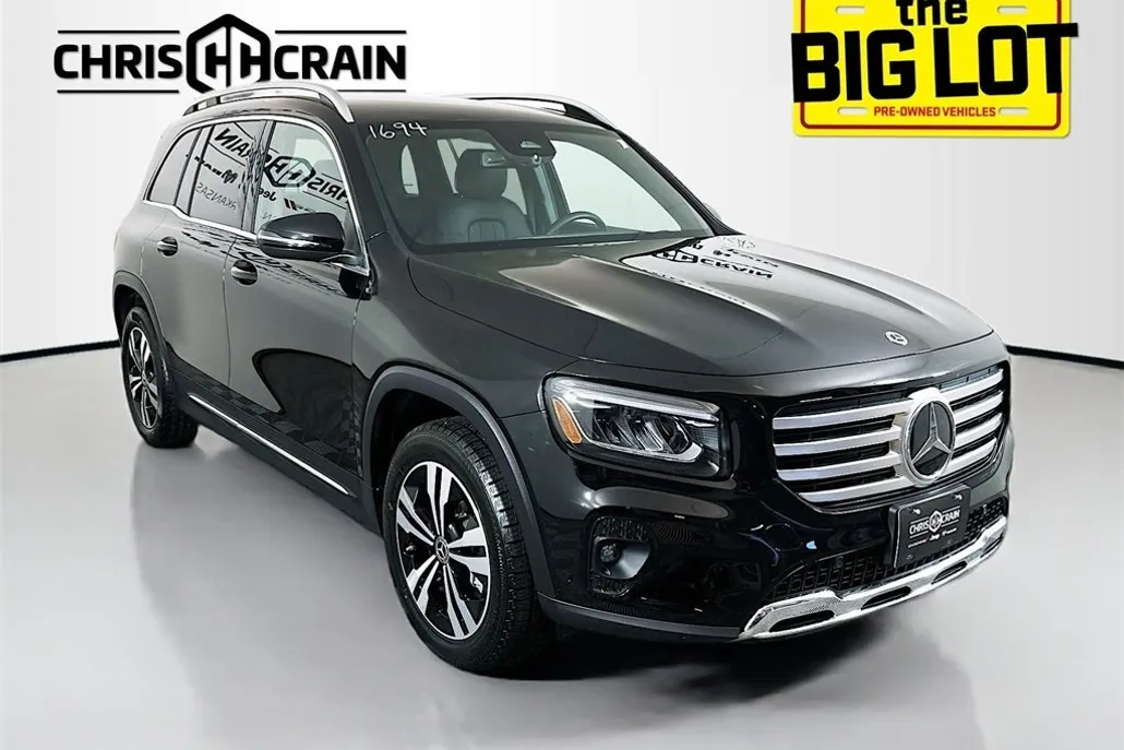 2025 Mercedes Benz GLB 250 photo 1