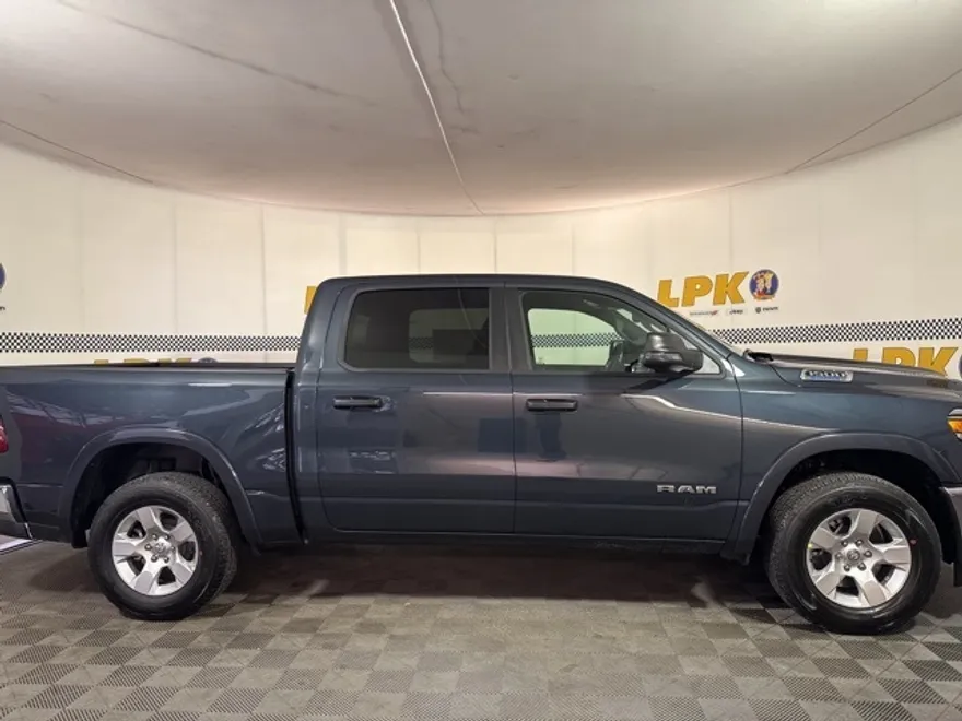 2025 Ram 1500 Big Horn photo 1