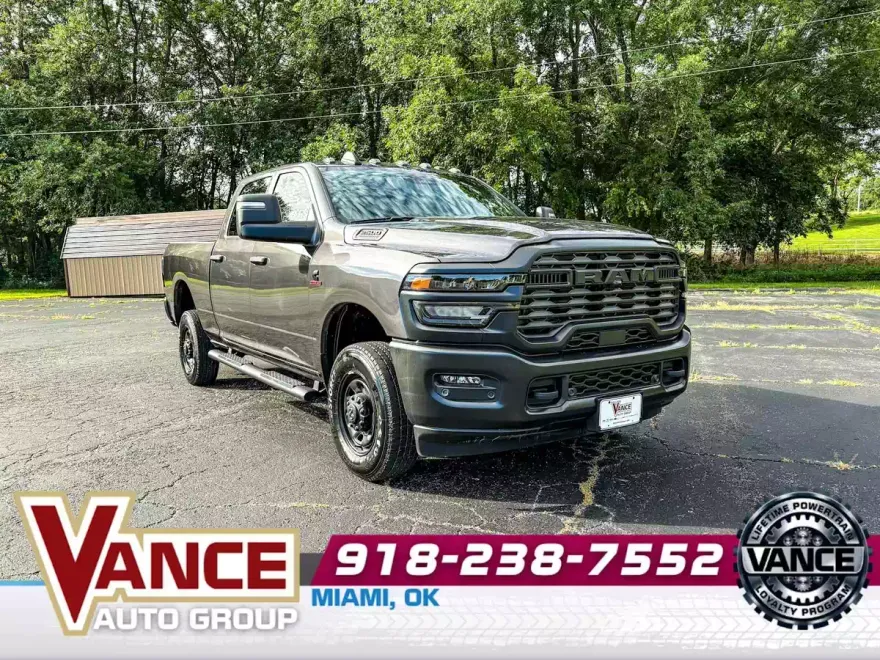 2025 Ram 2500 Tradesman photo 1