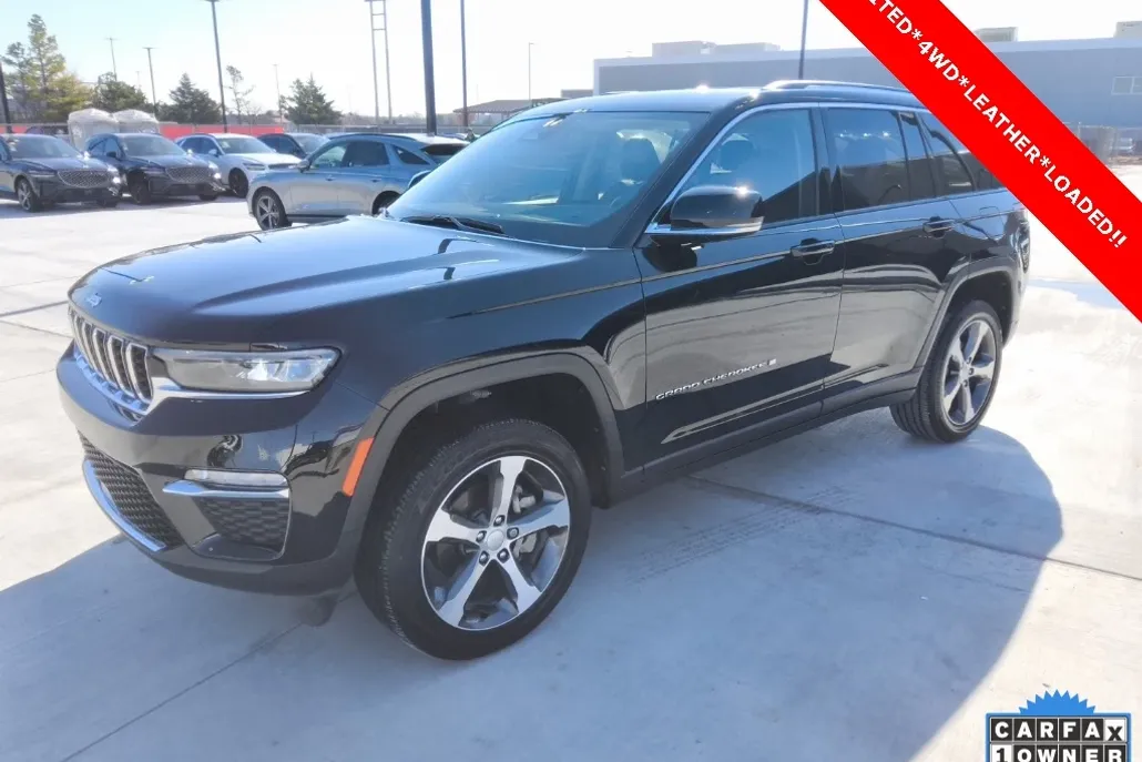 2023 Jeep Grand Cherokee Limited photo 1