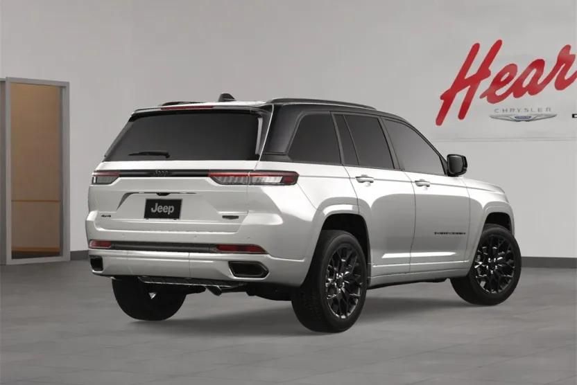 2025 Jeep Grand Cherokee Summit photo 1