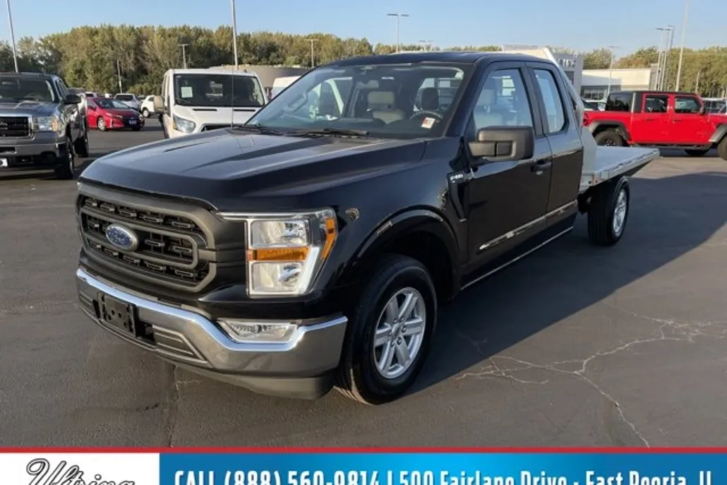 2021 Ford F-150 XL photo 1