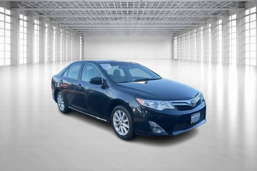 2012 Toyota Camry XLE Hybrid photo 1