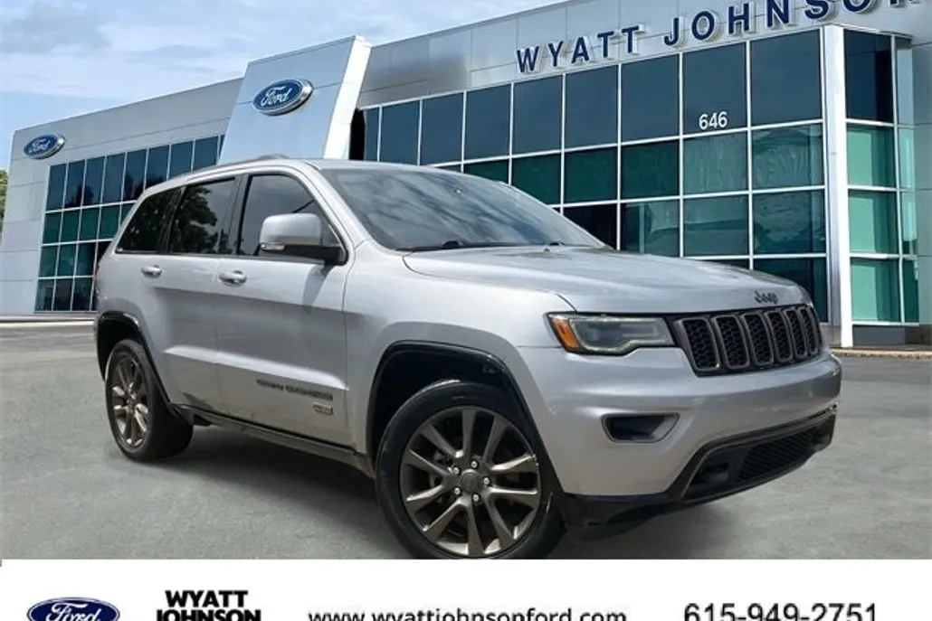 2016 Jeep Grand Cherokee Limited photo 1