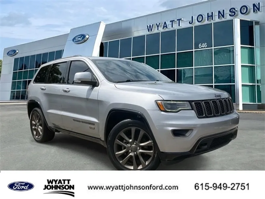 2016 Jeep Grand Cherokee Limited photo 1