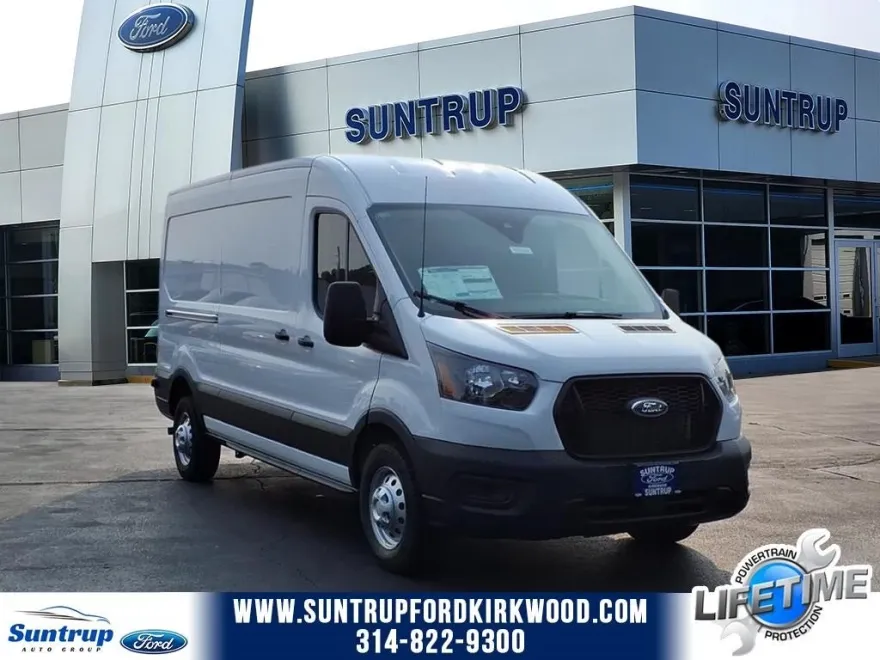 2025 Ford Transit photo 1