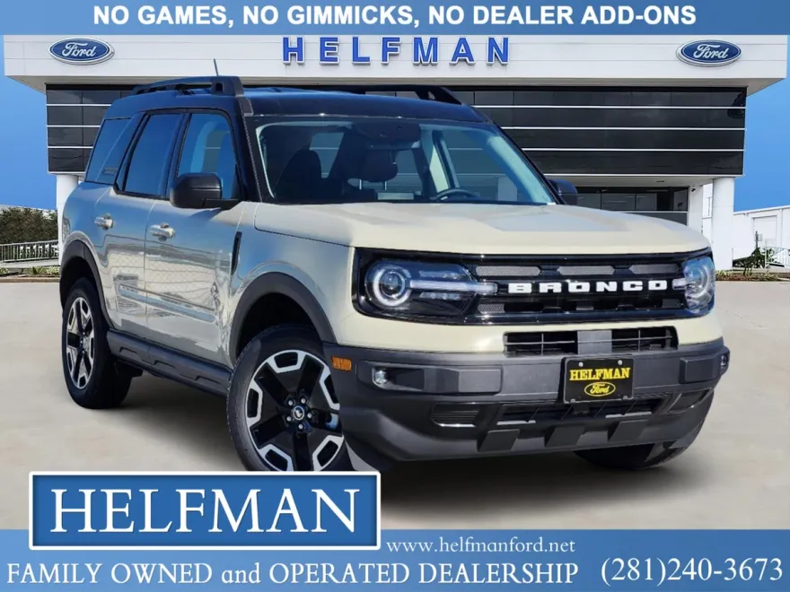 2024 Ford Bronco Sport Outer Banks photo 1