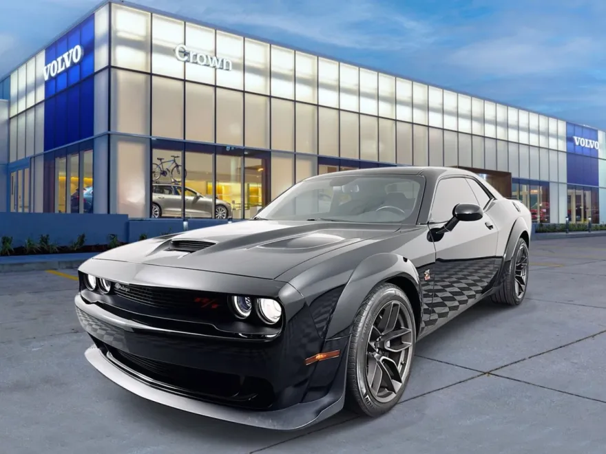 2021 Dodge Challenger R/T Scat Pack Widebody photo 1
