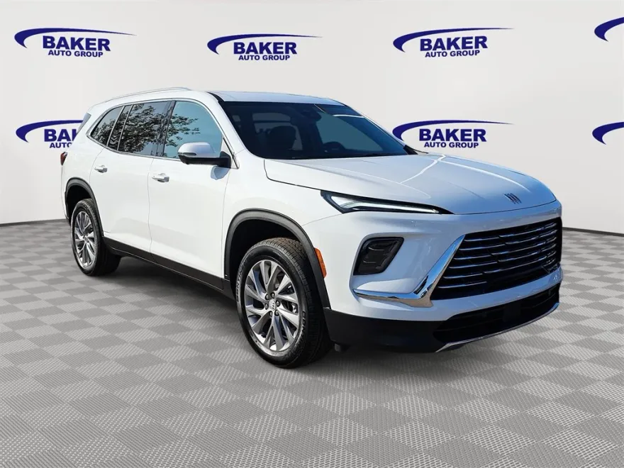 2025 Buick Enclave Preferred photo 3