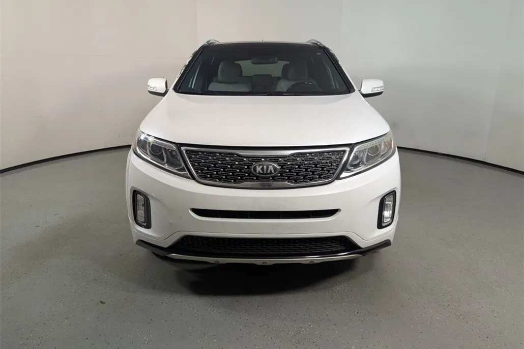2014 Kia Sorento Limited V6 photo 1