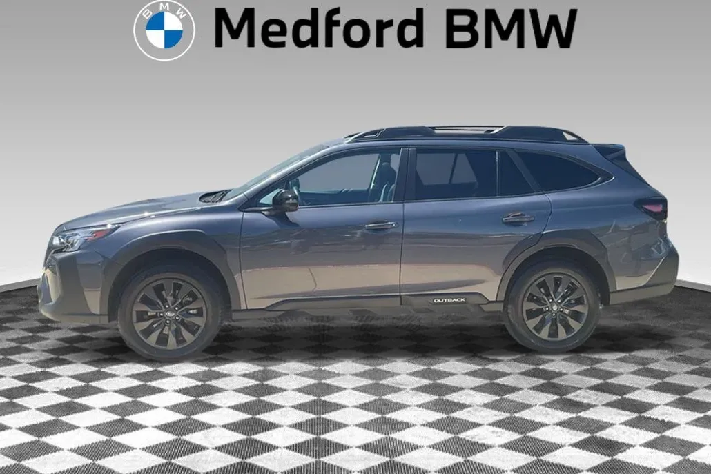 2024 Subaru Outback Onyx Edition photo 1