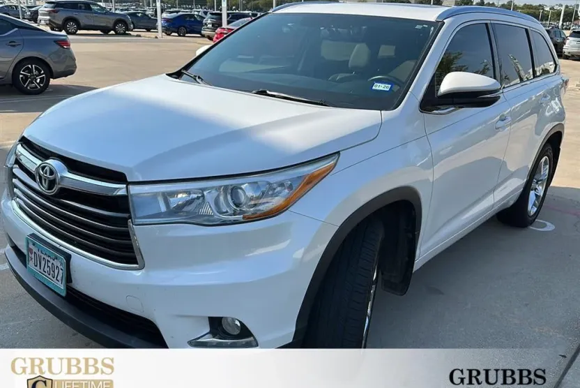 2016 Toyota Highlander Limited photo 1