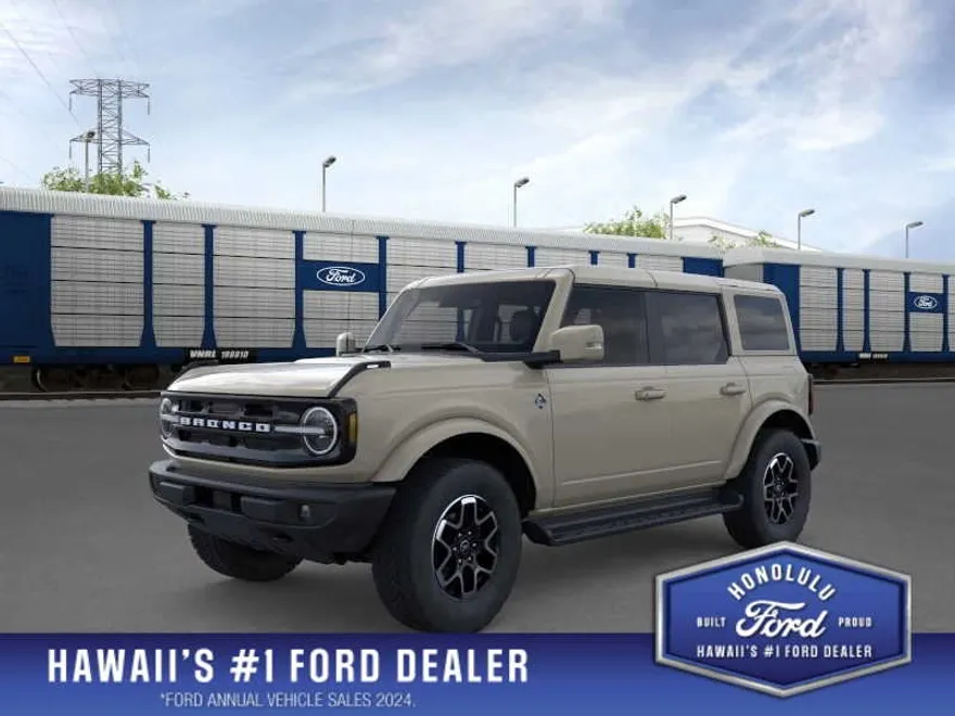 2025 Ford Bronco Outer Banks photo 1