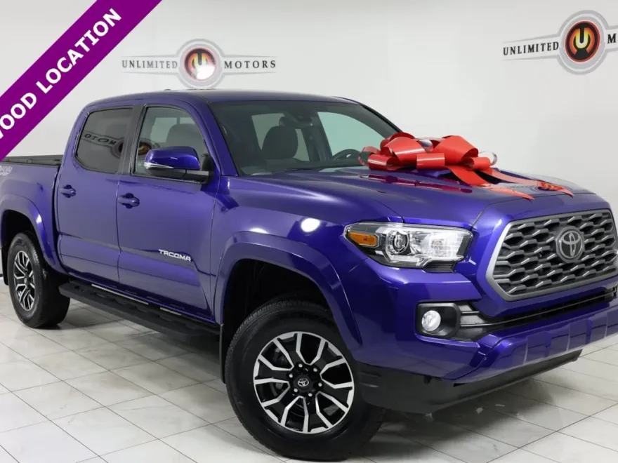 2023 Toyota Tacoma TRD Sport photo 1