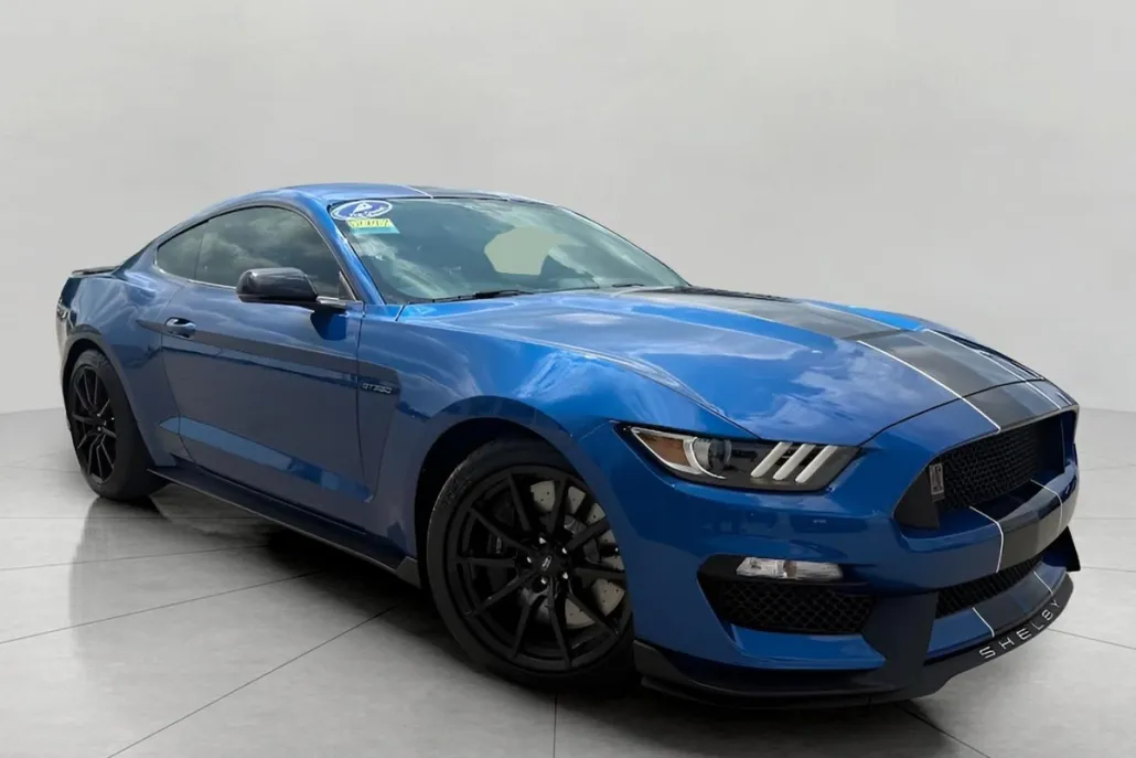 2017 Ford Mustang Shelby GT350 photo 1