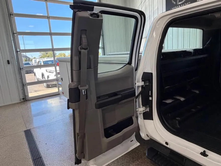 2017 Ford F-350 photo 1