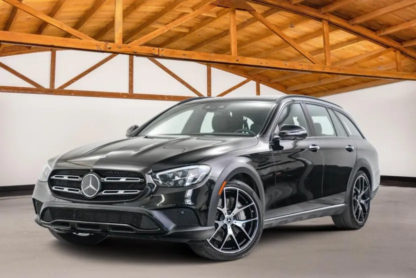 2022 Mercedes Benz E 450 4MATIC All-Terrain photo 1