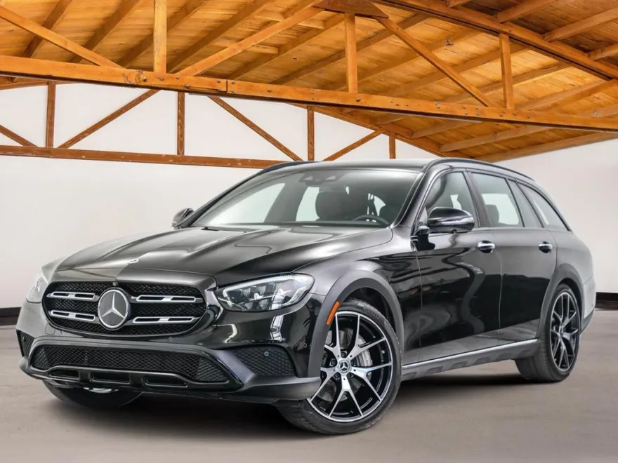 2022 Mercedes Benz E 450 4MATIC All-Terrain photo 1