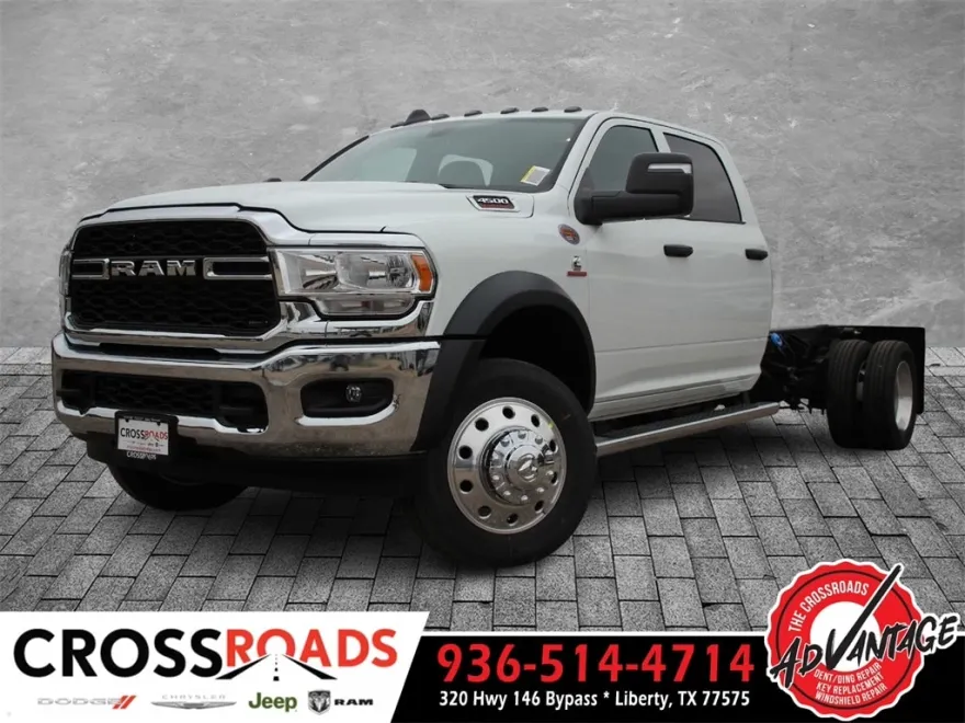 2024 Ram 4500 Tradesman photo 1