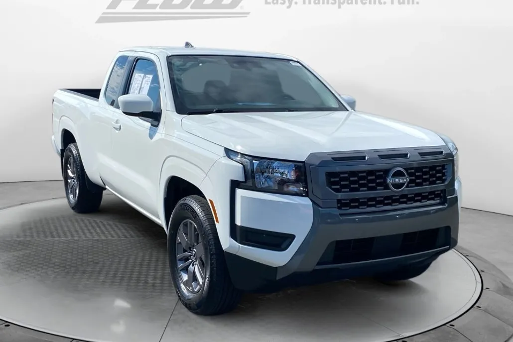 2025 Nissan Frontier King Cab SV photo 1