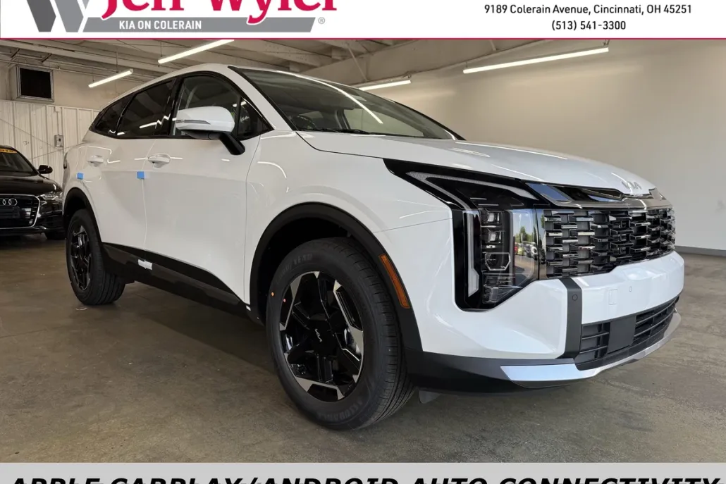2026 Kia Sportage Hybrid S photo 1