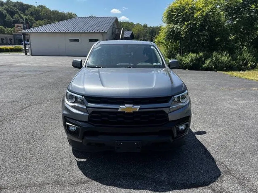 2022 Chevrolet Colorado LT photo 1