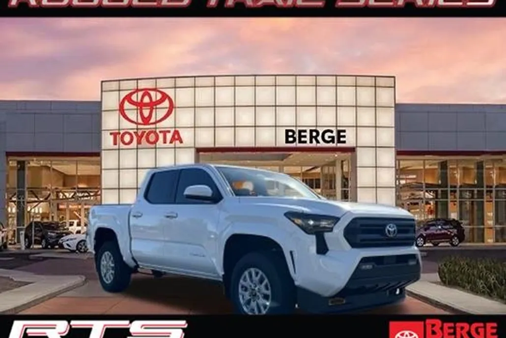 2025 Toyota Tacoma SR5 Double Cab photo 1