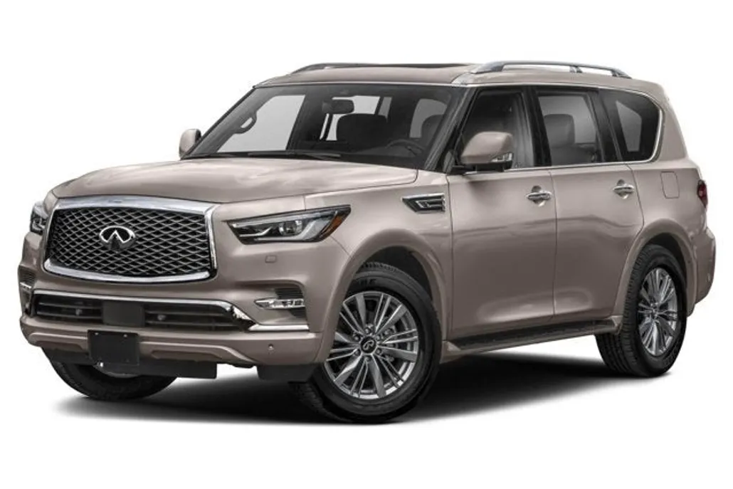 2022 Infiniti QX80 Luxe photo 1