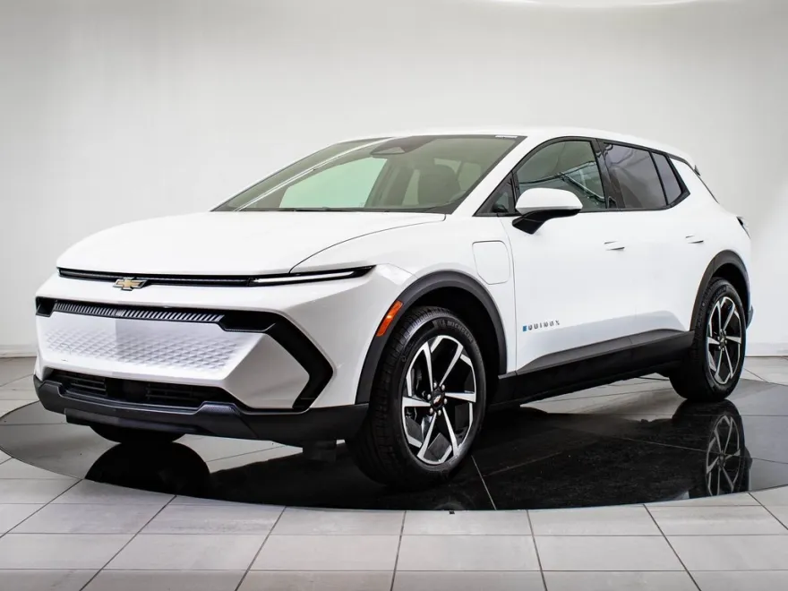2025 Chevrolet Equinox EV 1LT photo 1