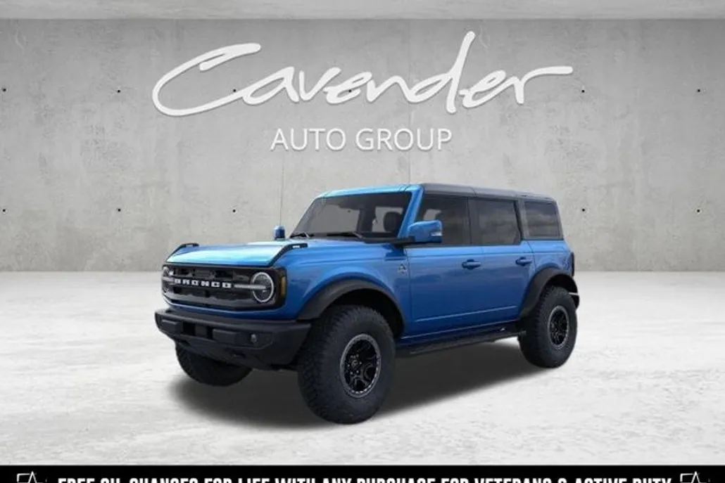 2024 Ford Bronco Outer Banks photo 1