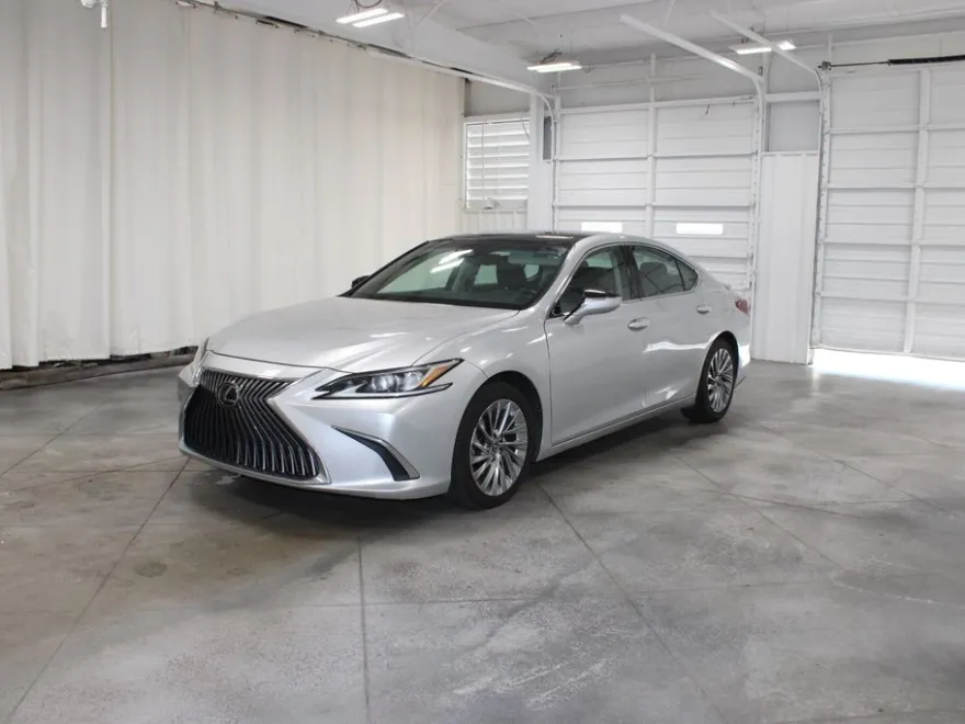 2020 Lexus ES 350 Luxury photo 1