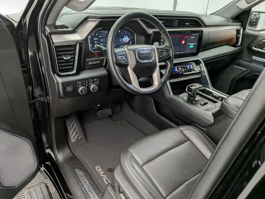 2023 Gmc Sierra 1500 Denali photo 1