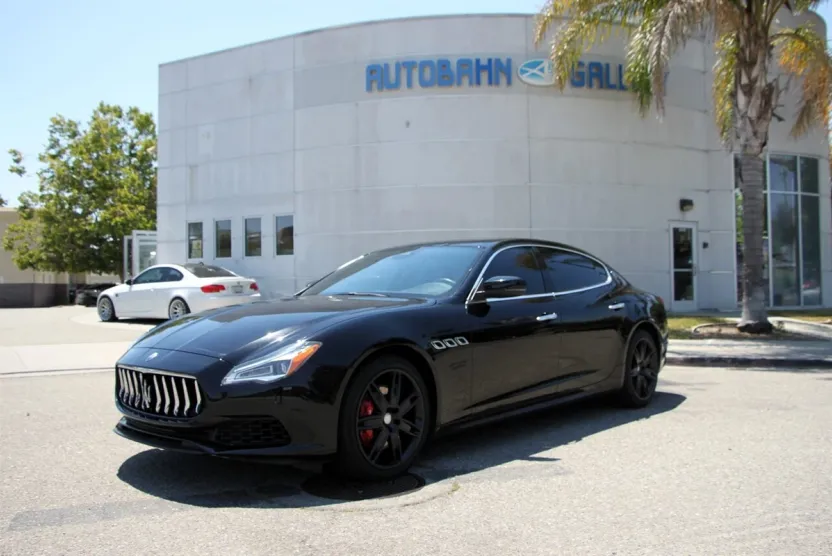 2018 Maserati Quattroporte S photo 1