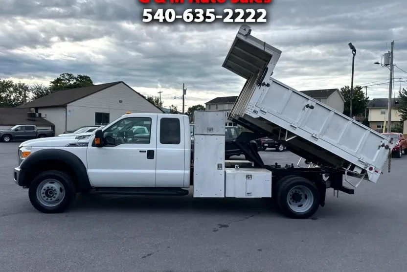 2013 Ford F-550 XLT photo 1