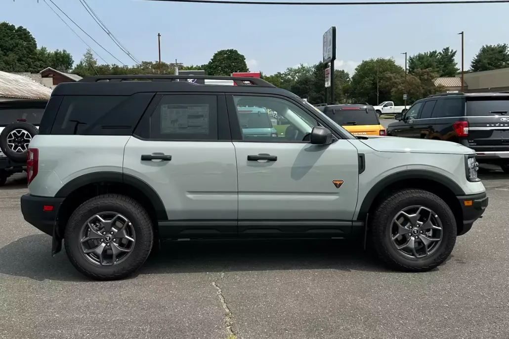 2024 Ford Bronco Sport Badlands photo 1