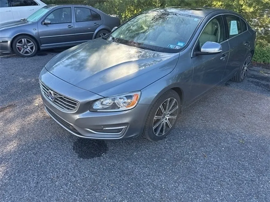 2018 Volvo S60 Inscription T5 photo 1