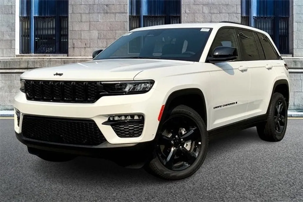 2025 Jeep Grand Cherokee Limited photo 1