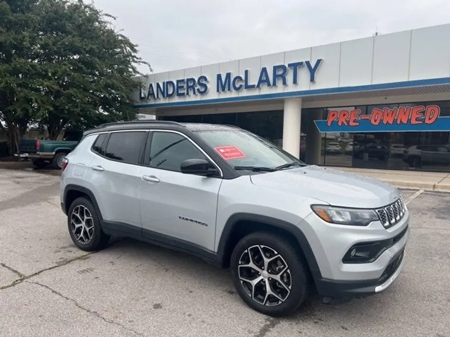 2024 Jeep Compass Limited photo 1