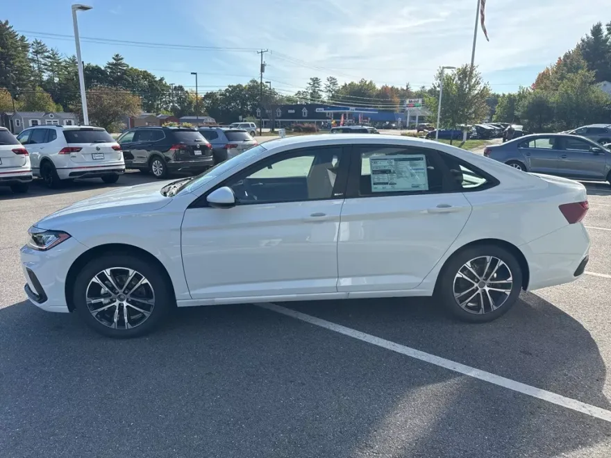 2026 Volkswagen Jetta 1.5T Sport photo 1