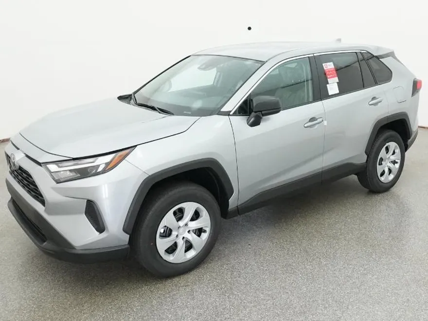 2025 Toyota RAV4 LE photo 1