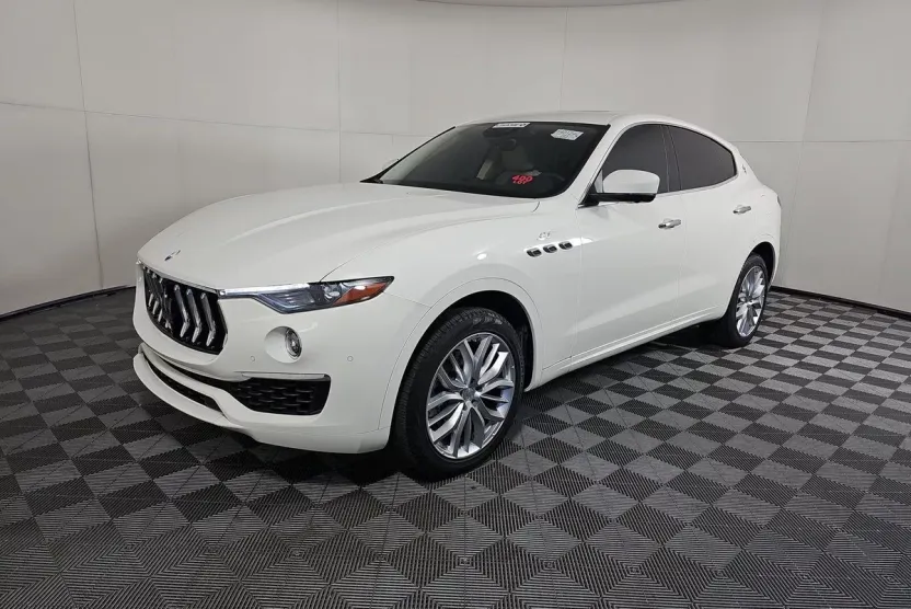 2022 Maserati Levante GT S photo 1